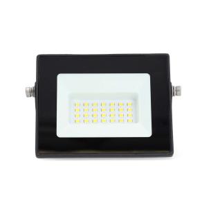 hz 60 50 ac v 240 - 220 f energiklasse m 00 1 ip65 kwh 20 lm 1620 lysstrm nominel k 4000 projektrer led